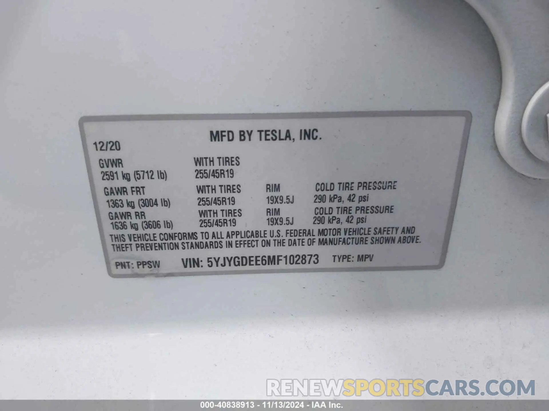 9 fotografías del automóvil dañado 5YJYGDEE6MF102873 TESLA MODEL Y 2021