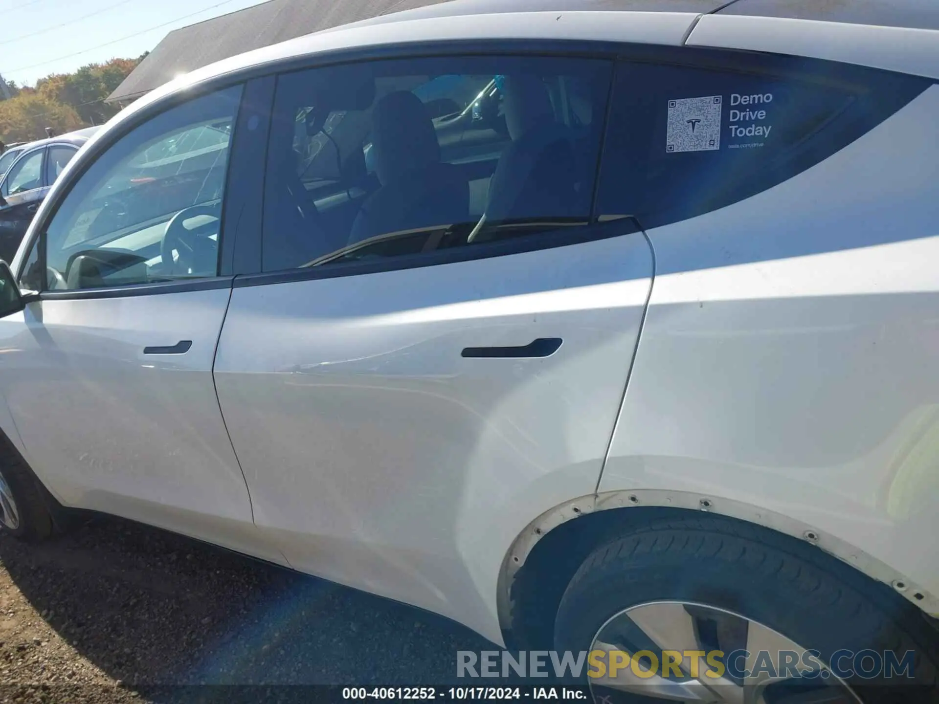13 fotografías del automóvil dañado 5YJYGDEE6MF118121 TESLA MODEL Y 2021