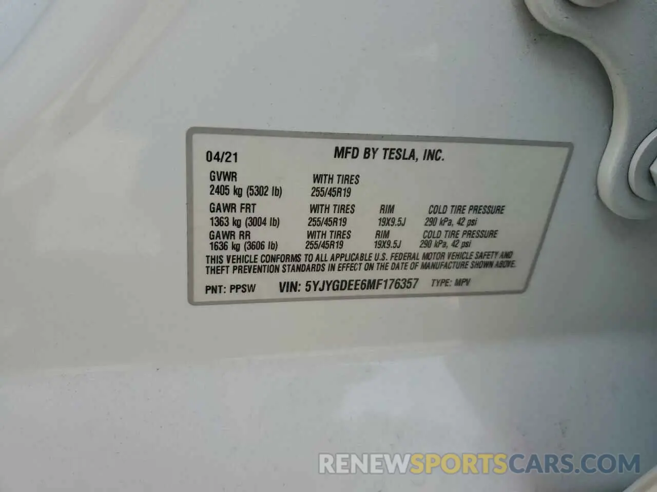 13 fotografías del automóvil dañado 5YJYGDEE6MF176357 TESLA MODEL Y 2021