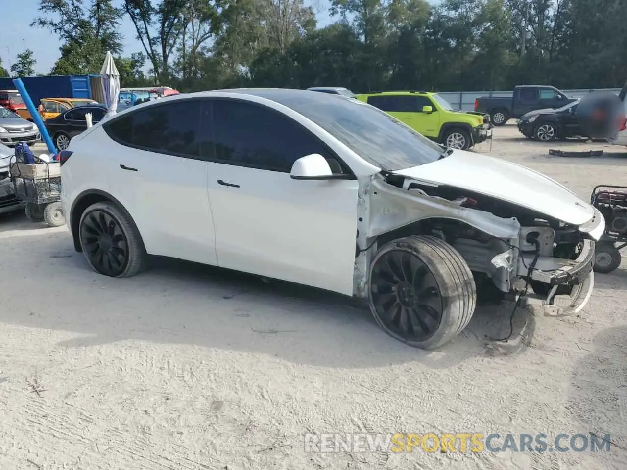 4 fotografías del automóvil dañado 5YJYGDEE6MF176357 TESLA MODEL Y 2021