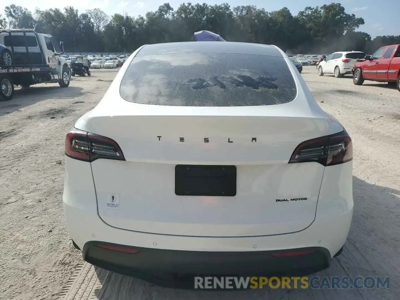 6 fotografías del automóvil dañado 5YJYGDEE6MF176357 TESLA MODEL Y 2021