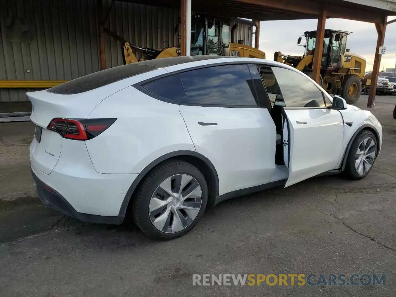3 fotografías del automóvil dañado 5YJYGDEE6MF187603 TESLA MODEL Y 2021