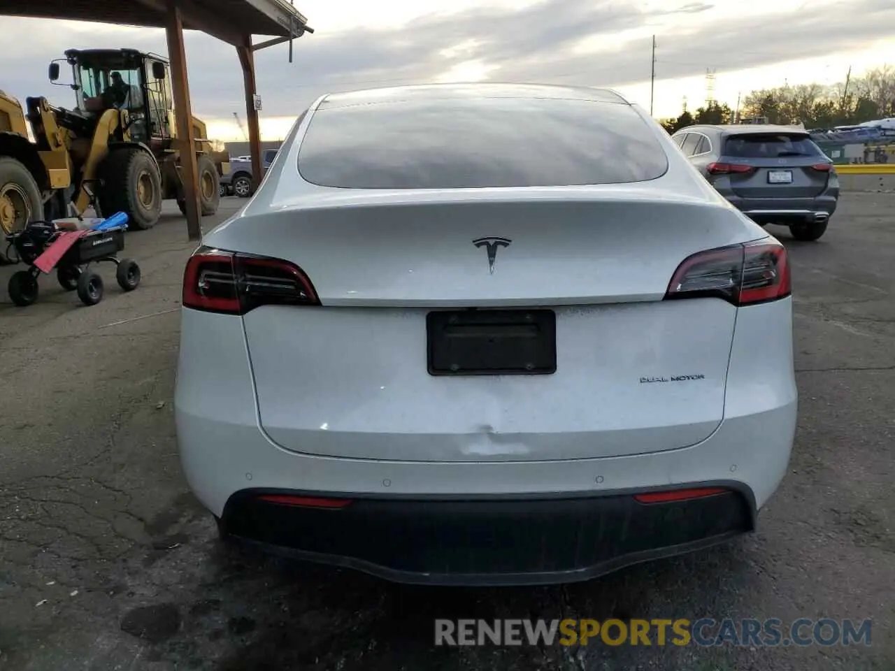 6 fotografías del automóvil dañado 5YJYGDEE6MF187603 TESLA MODEL Y 2021