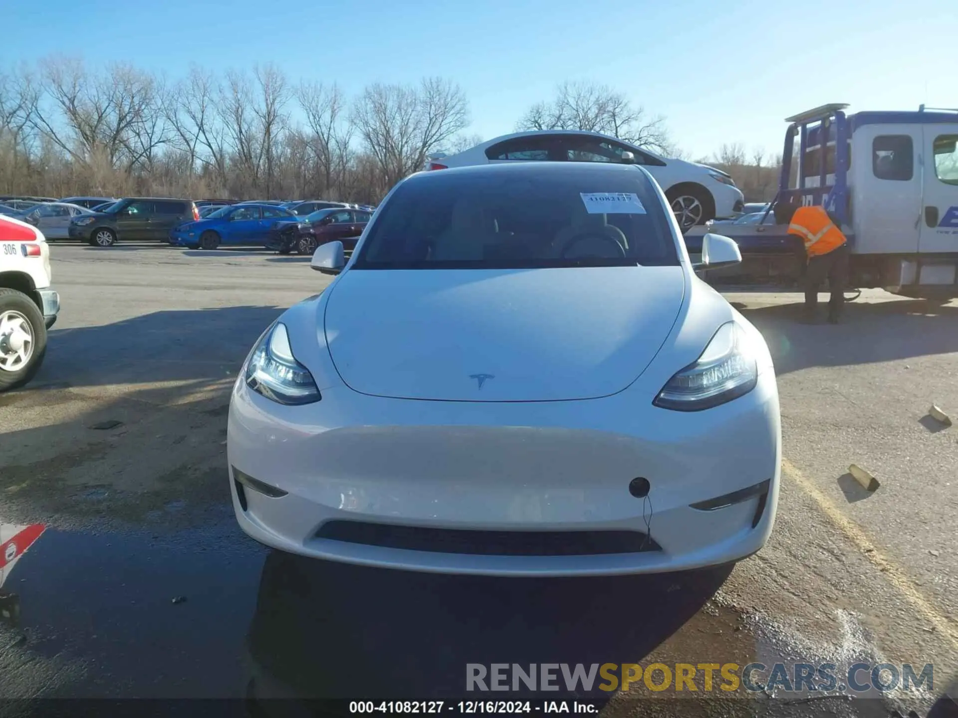 11 fotografías del automóvil dañado 5YJYGDEE6MF252806 TESLA MODEL Y 2021