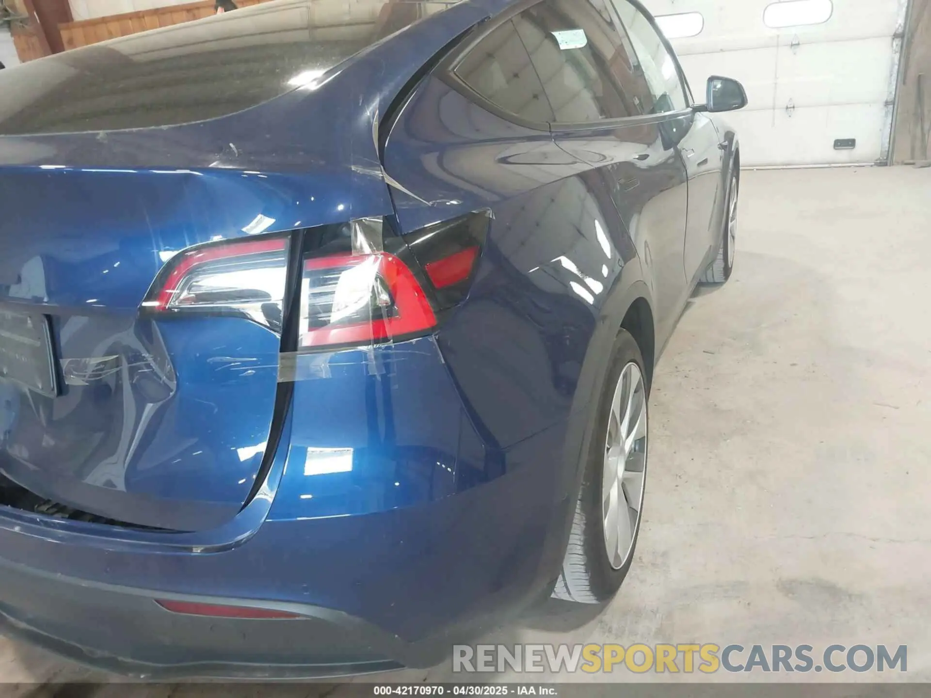 21 fotografías del automóvil dañado 5YJYGDEE7MF066269 TESLA MODEL Y 2021