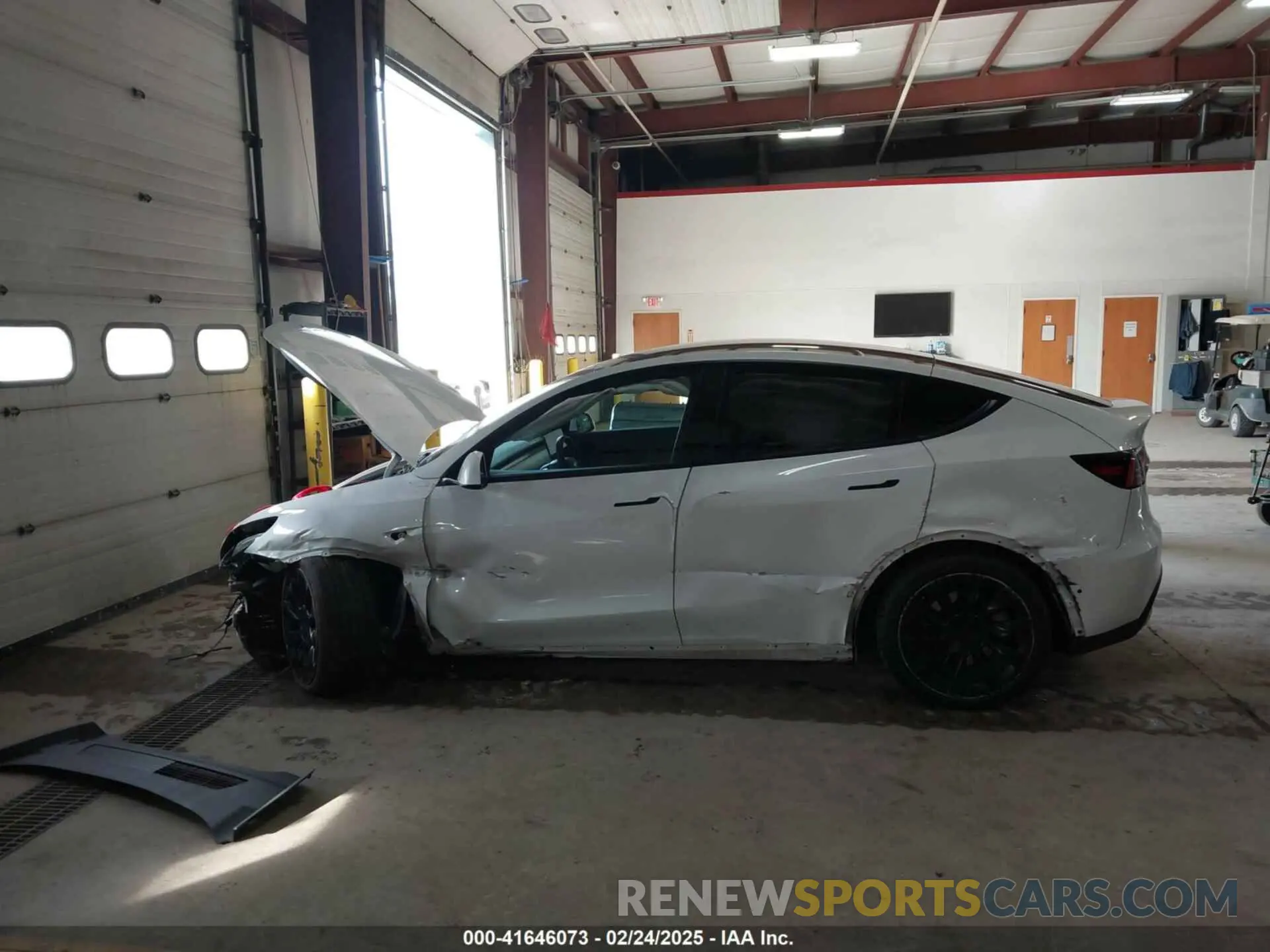 14 fotografías del automóvil dañado 5YJYGDEE7MF074713 TESLA MODEL Y 2021
