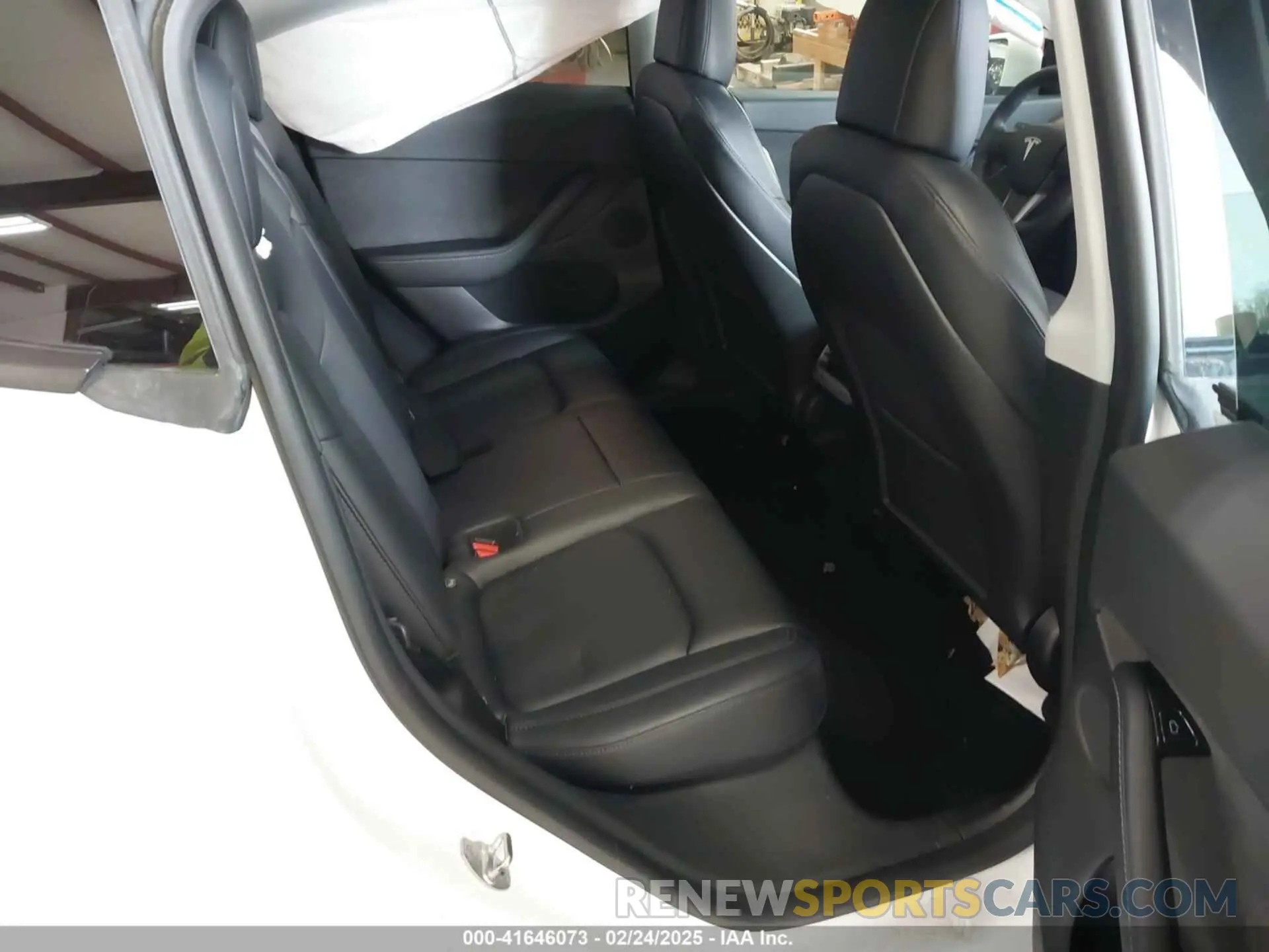 8 fotografías del automóvil dañado 5YJYGDEE7MF074713 TESLA MODEL Y 2021
