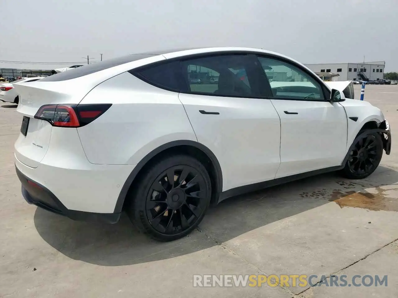 3 fotografías del automóvil dañado 5YJYGDEE7MF112425 TESLA MODEL Y 2021
