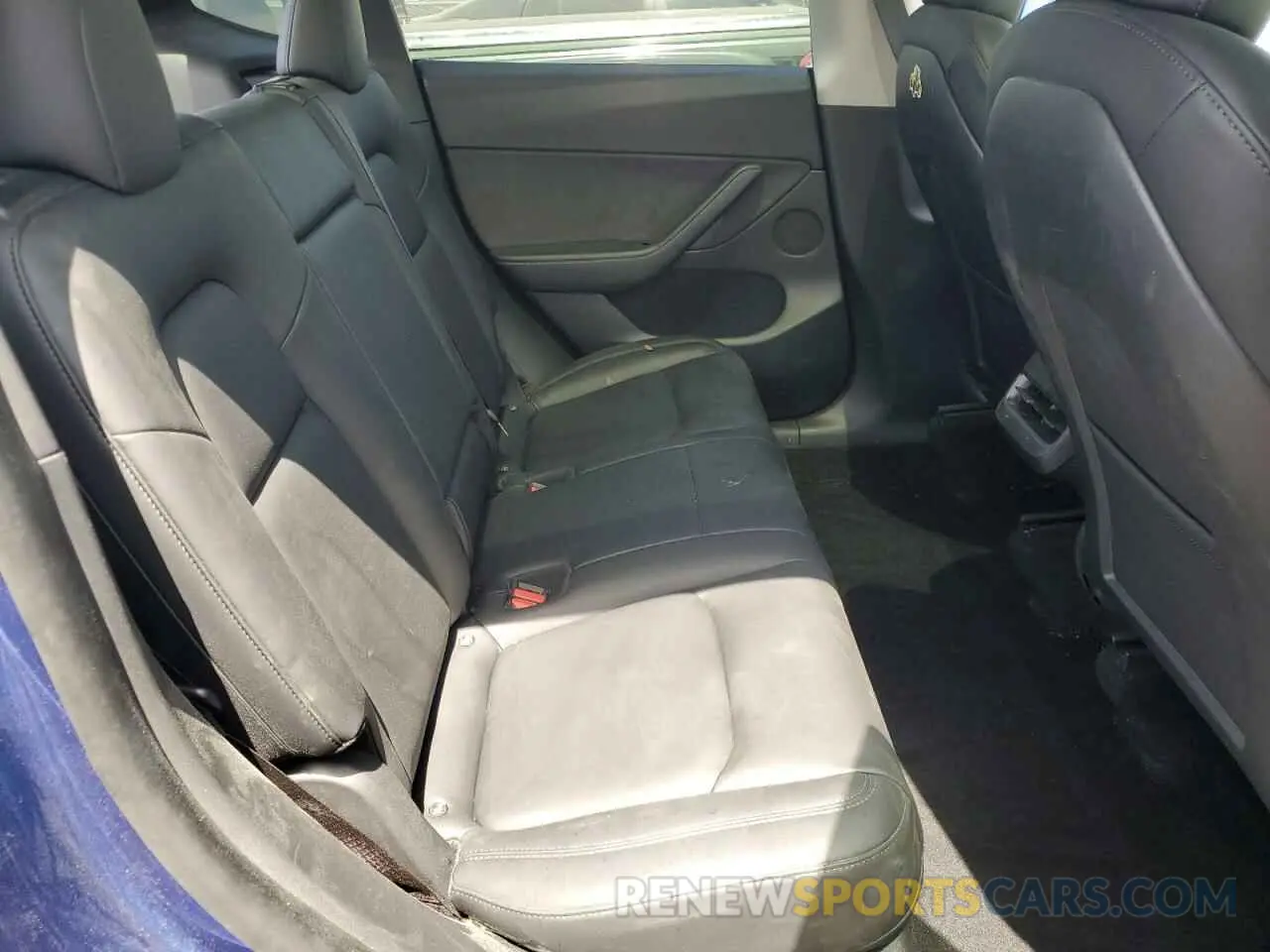 11 fotografías del automóvil dañado 5YJYGDEE7MF114420 TESLA MODEL Y 2021
