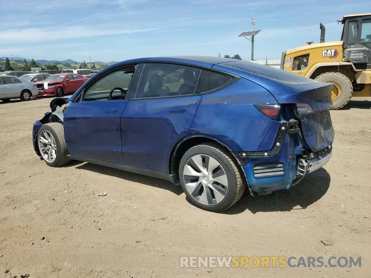 2 fotografías del automóvil dañado 5YJYGDEE7MF114420 TESLA MODEL Y 2021