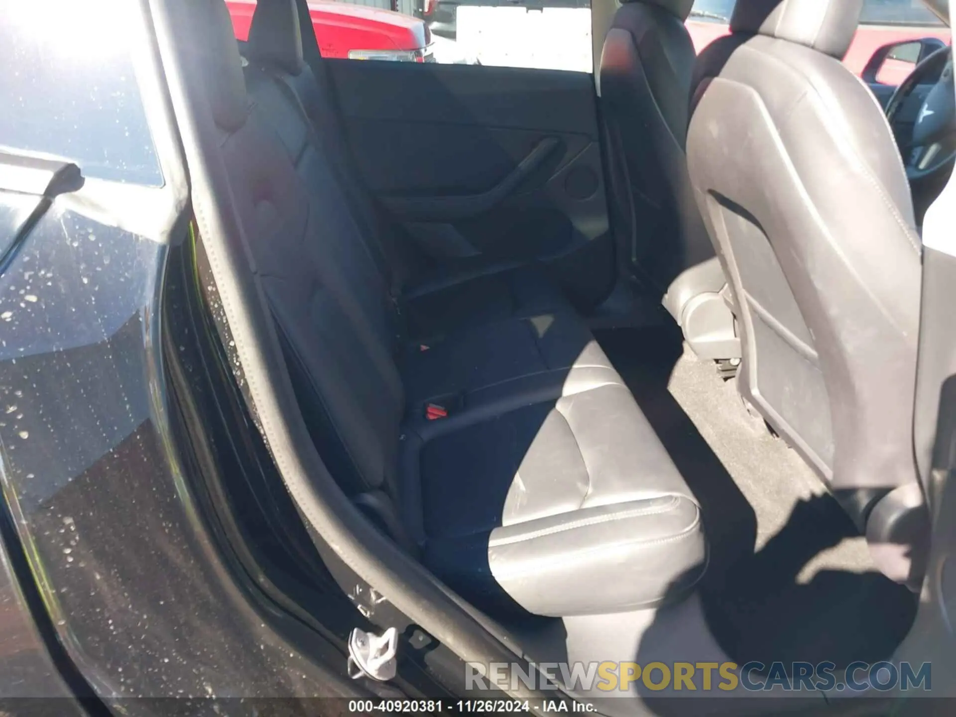 8 fotografías del automóvil dañado 5YJYGDEE7MF185651 TESLA MODEL Y 2021
