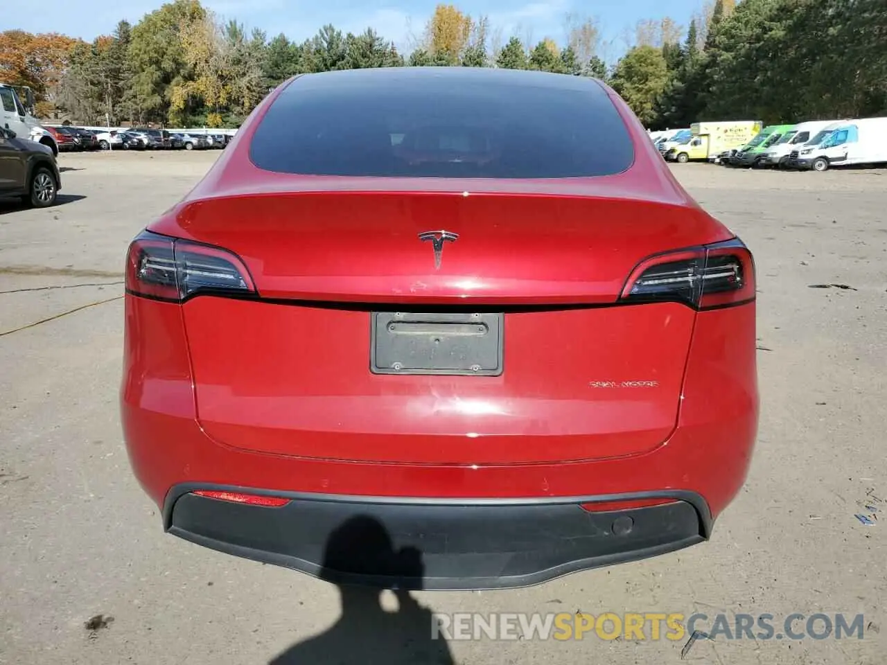 6 fotografías del automóvil dañado 5YJYGDEE7MF193295 TESLA MODEL Y 2021