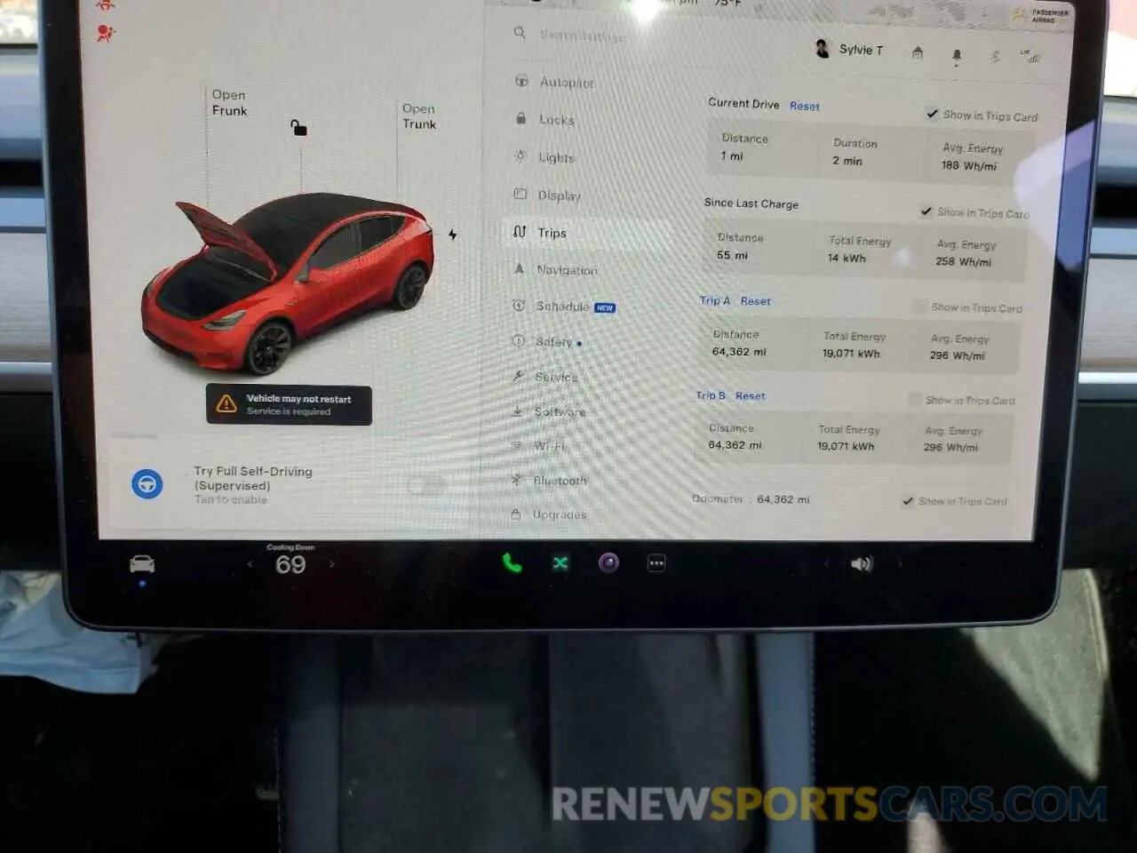 9 fotografías del automóvil dañado 5YJYGDEE7MF193295 TESLA MODEL Y 2021