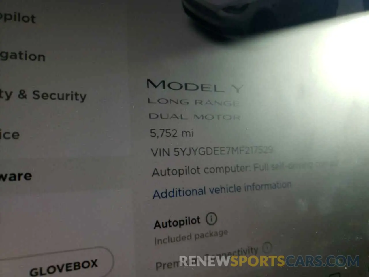 8 fotografías del automóvil dañado 5YJYGDEE7MF217529 TESLA MODEL Y 2021