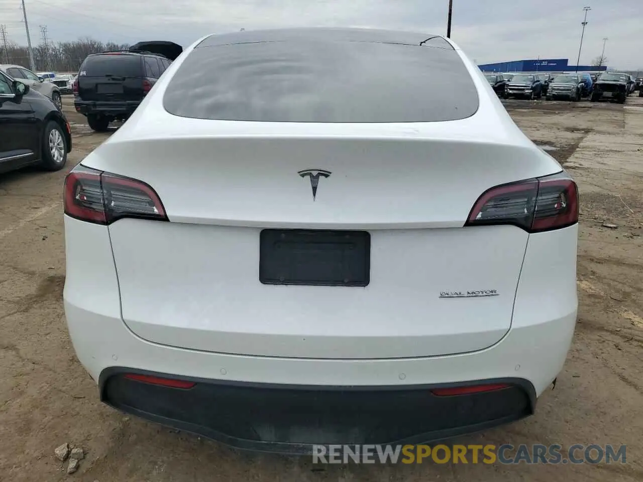 6 fotografías del automóvil dañado 5YJYGDEE7MF220608 TESLA MODEL Y 2021