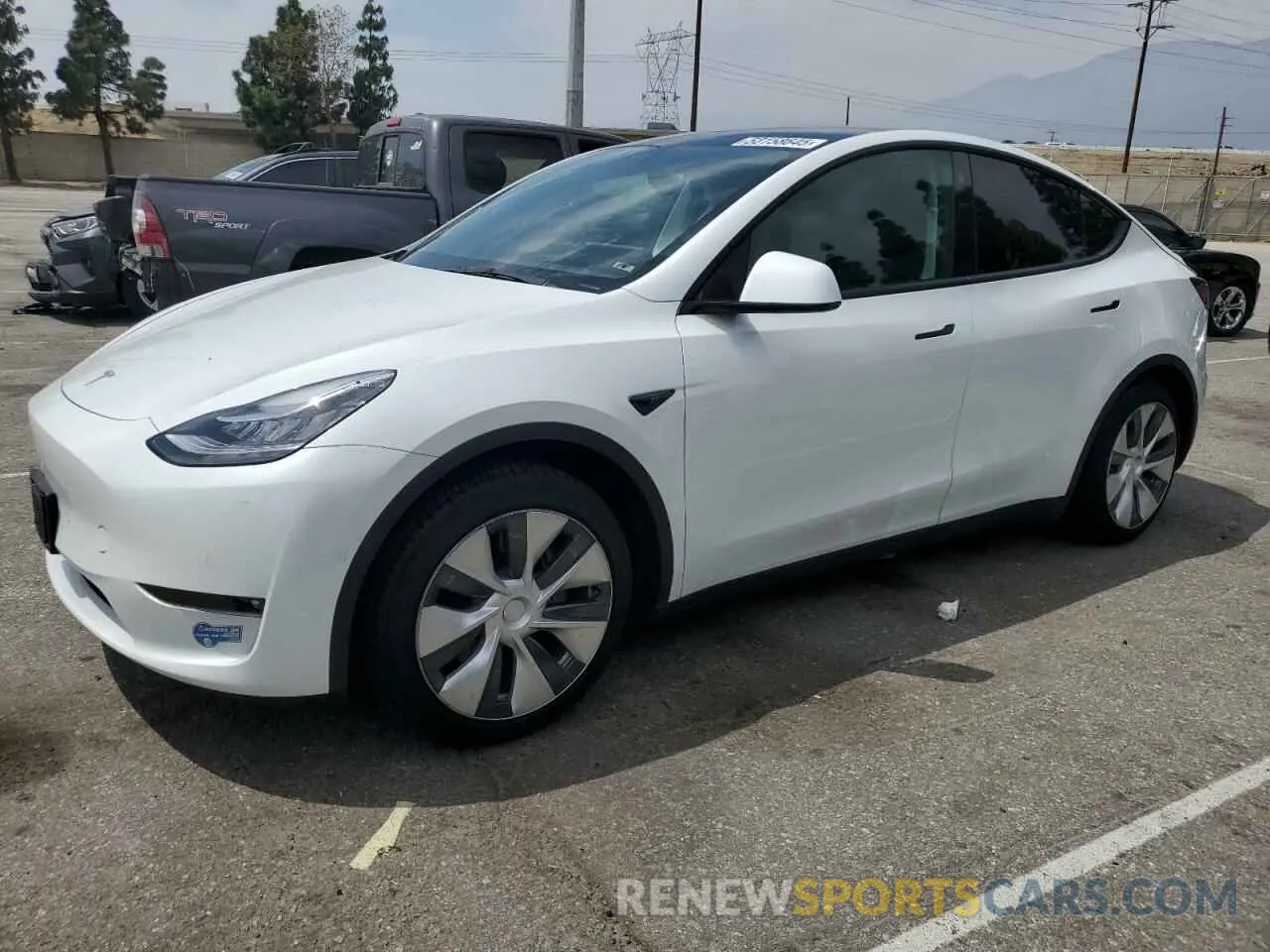 1 fotografías del automóvil dañado 5YJYGDEE7MF229986 TESLA MODEL Y 2021