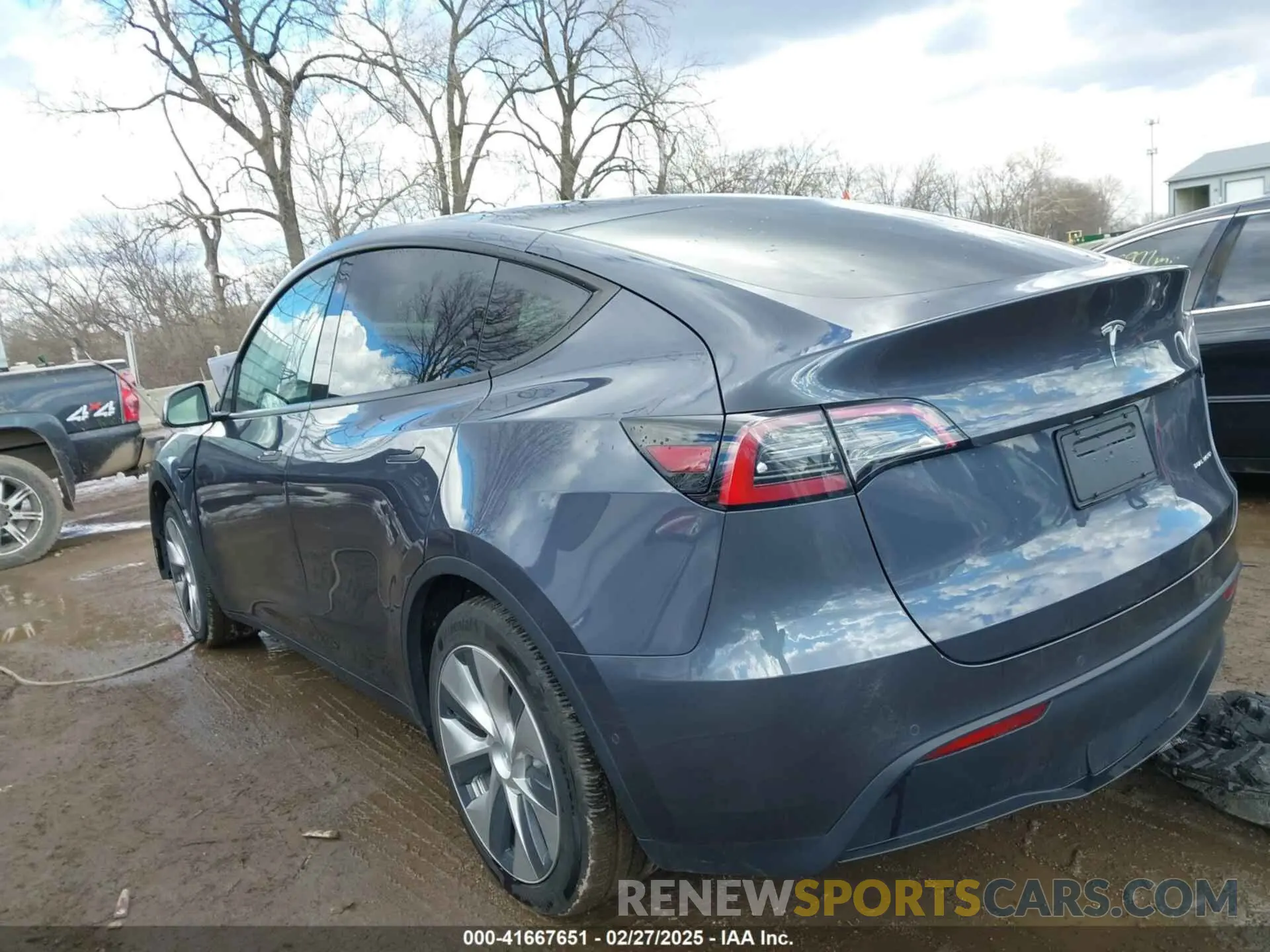 3 fotografías del automóvil dañado 5YJYGDEE7MF298130 TESLA MODEL Y 2021