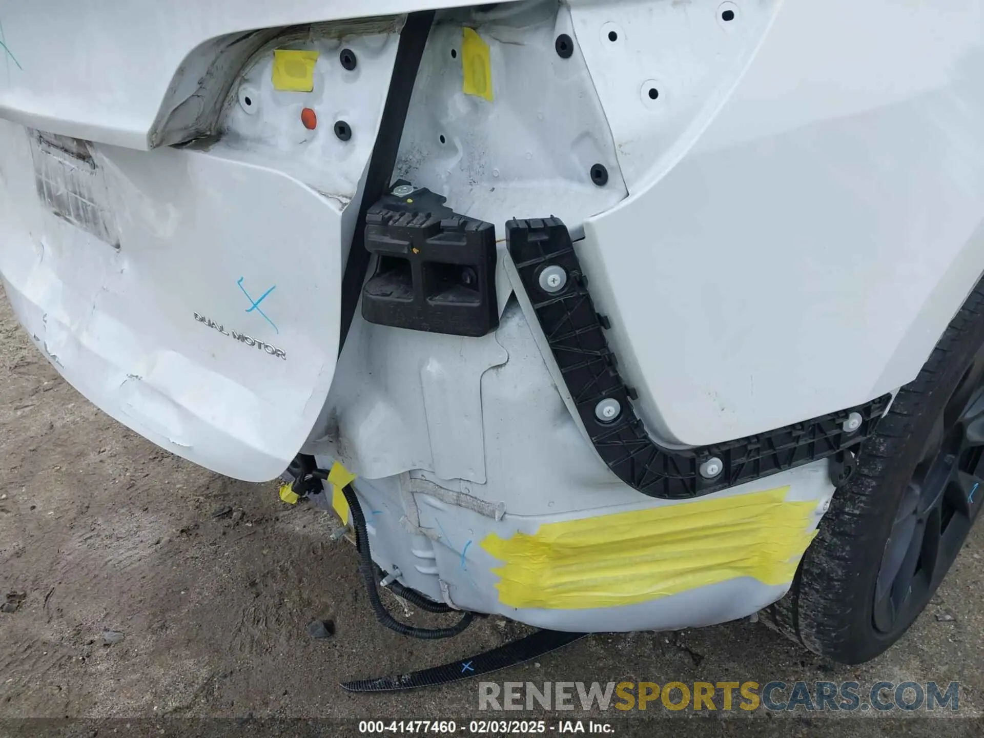 19 fotografías del automóvil dañado 5YJYGDEE7MF299522 TESLA MODEL Y 2021