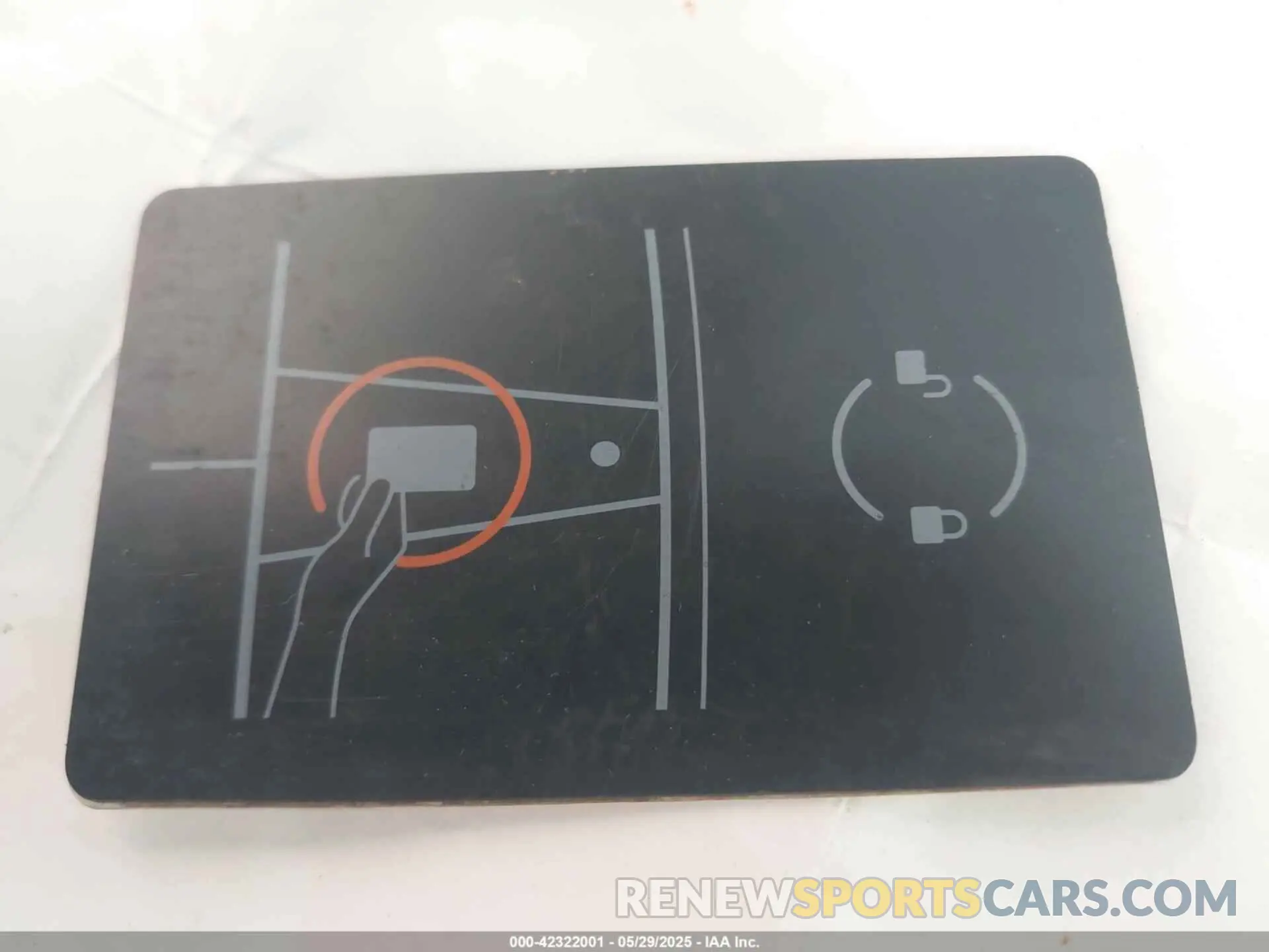 11 fotografías del automóvil dañado 5YJYGDEE8MF085574 TESLA MODEL Y 2021