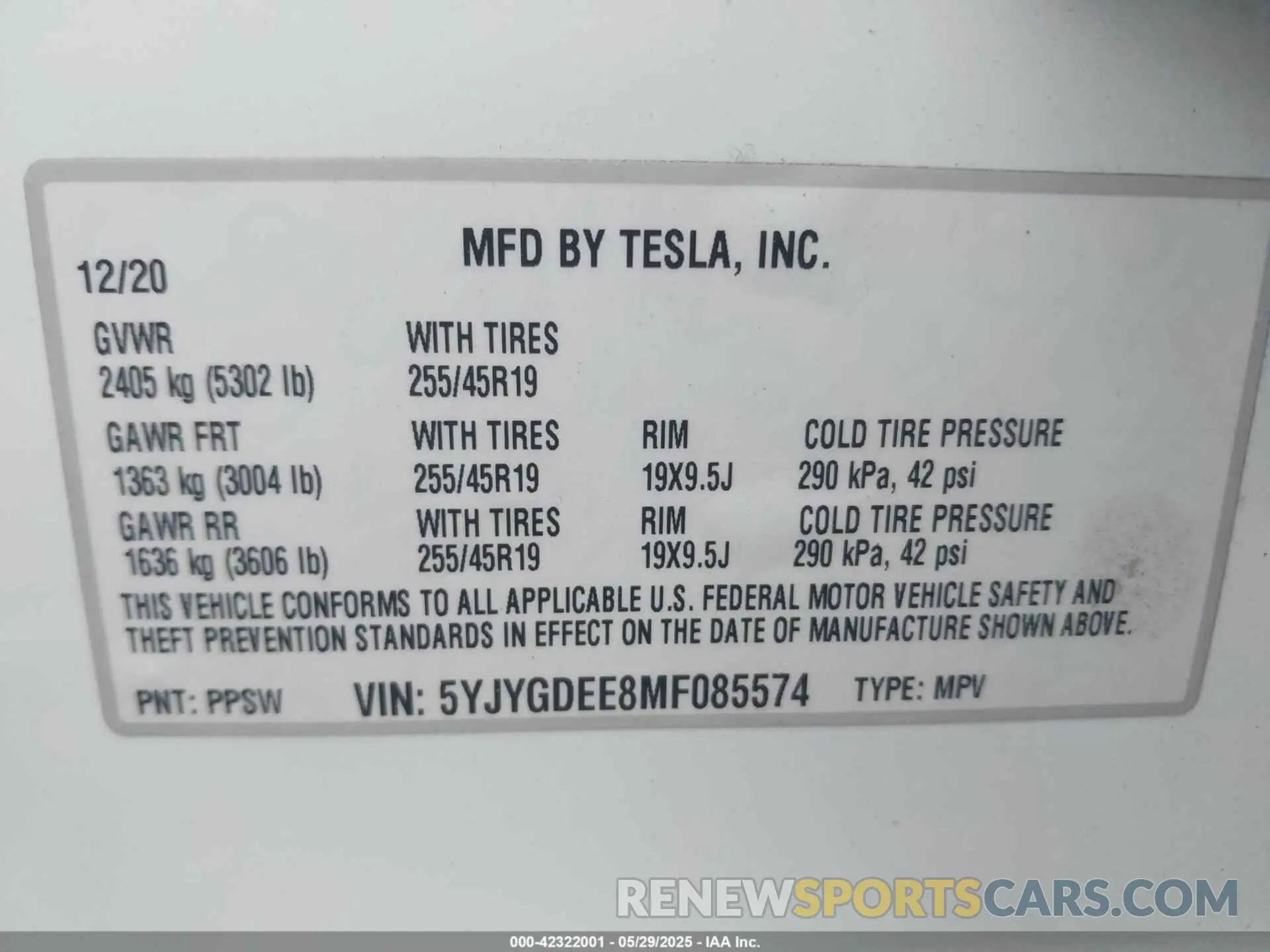 9 fotografías del automóvil dañado 5YJYGDEE8MF085574 TESLA MODEL Y 2021
