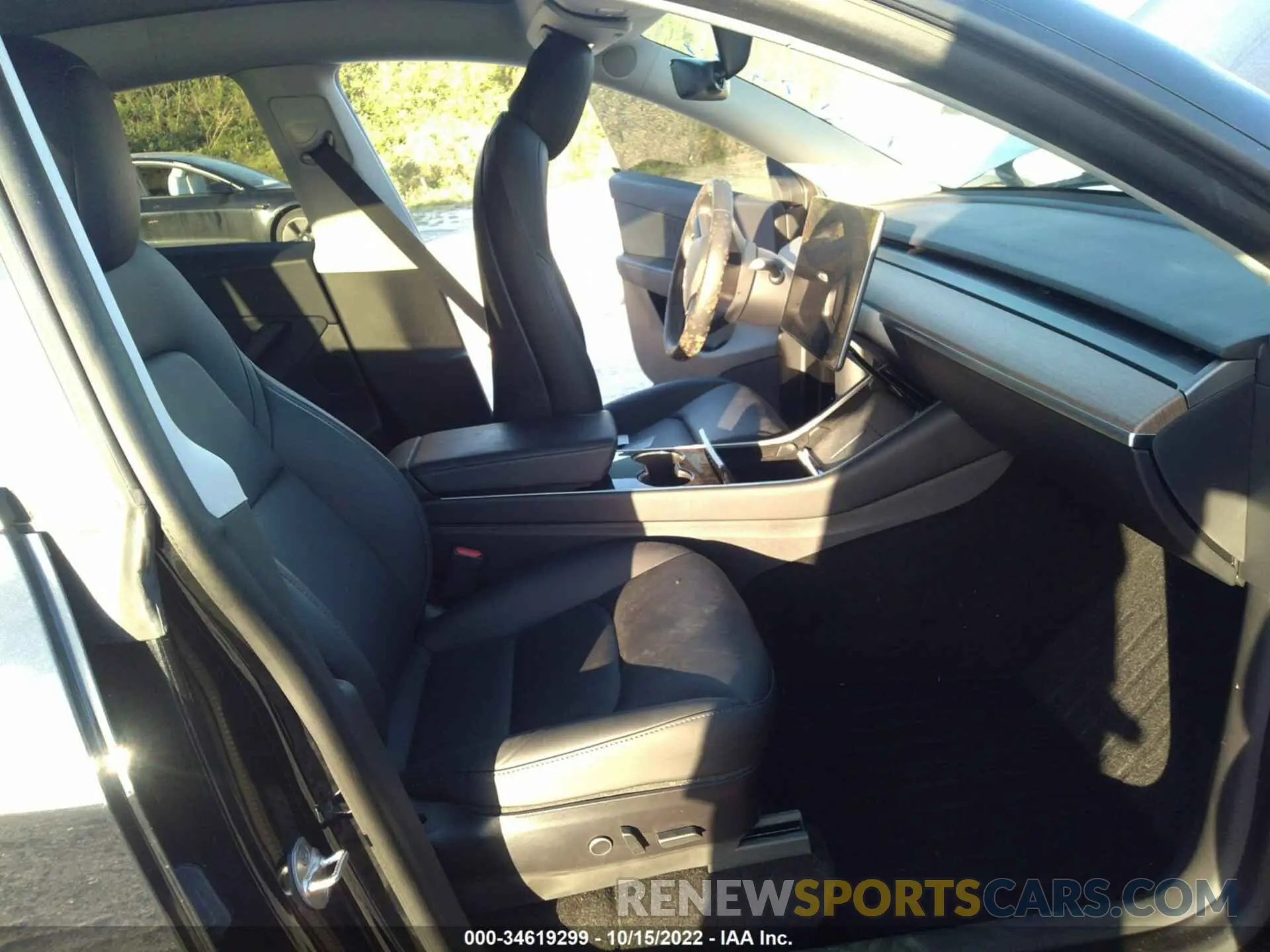 5 fotografías del automóvil dañado 5YJYGDEE8MF092539 TESLA MODEL Y 2021