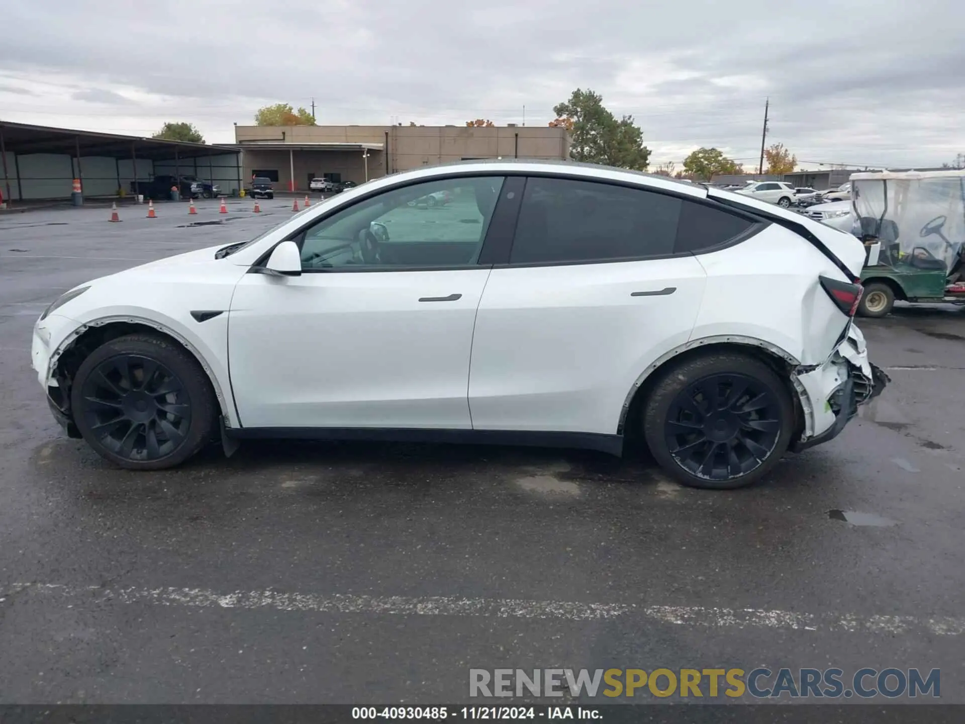 14 fotografías del automóvil dañado 5YJYGDEE8MF097806 TESLA MODEL Y 2021