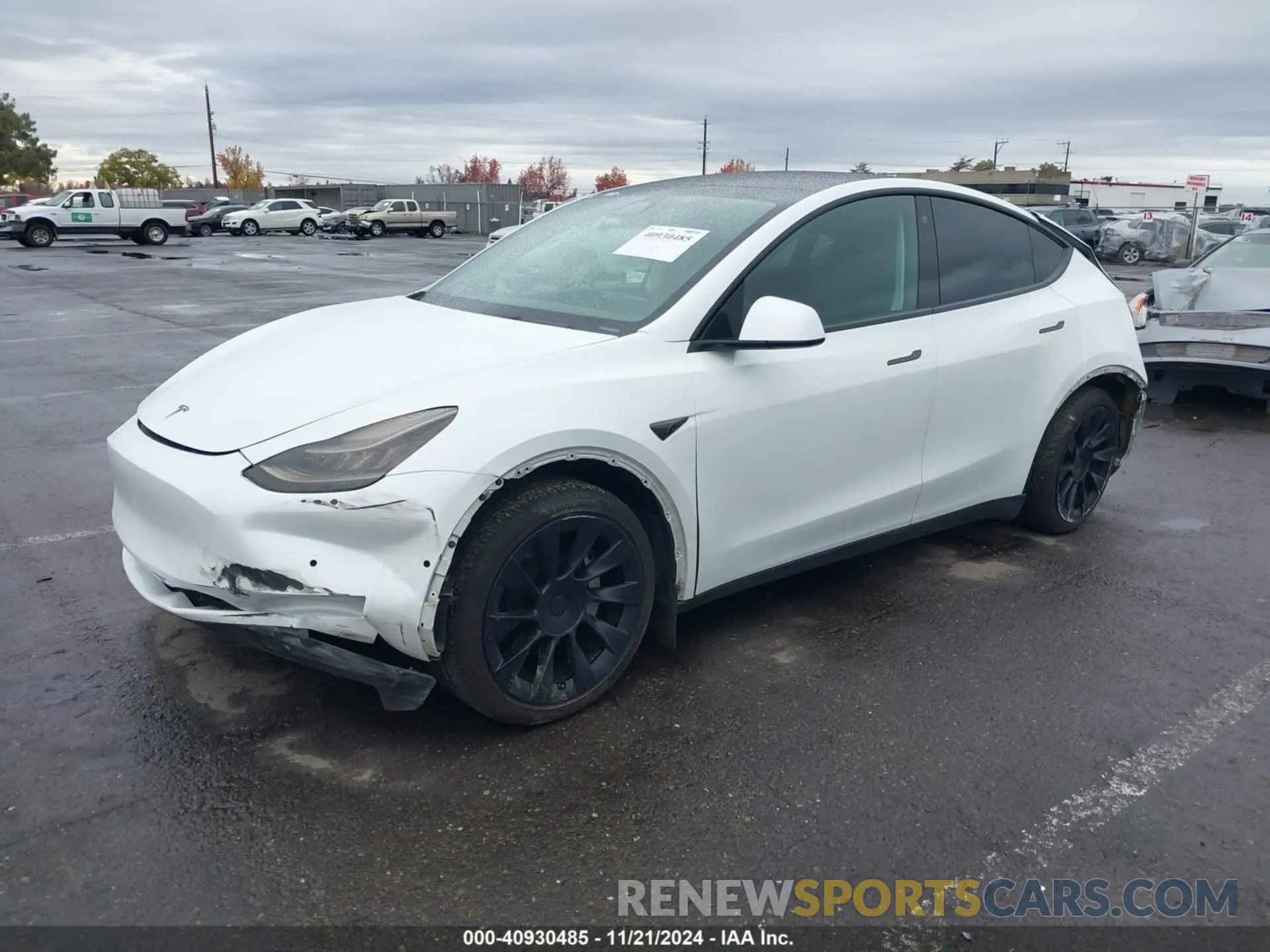 2 fotografías del automóvil dañado 5YJYGDEE8MF097806 TESLA MODEL Y 2021