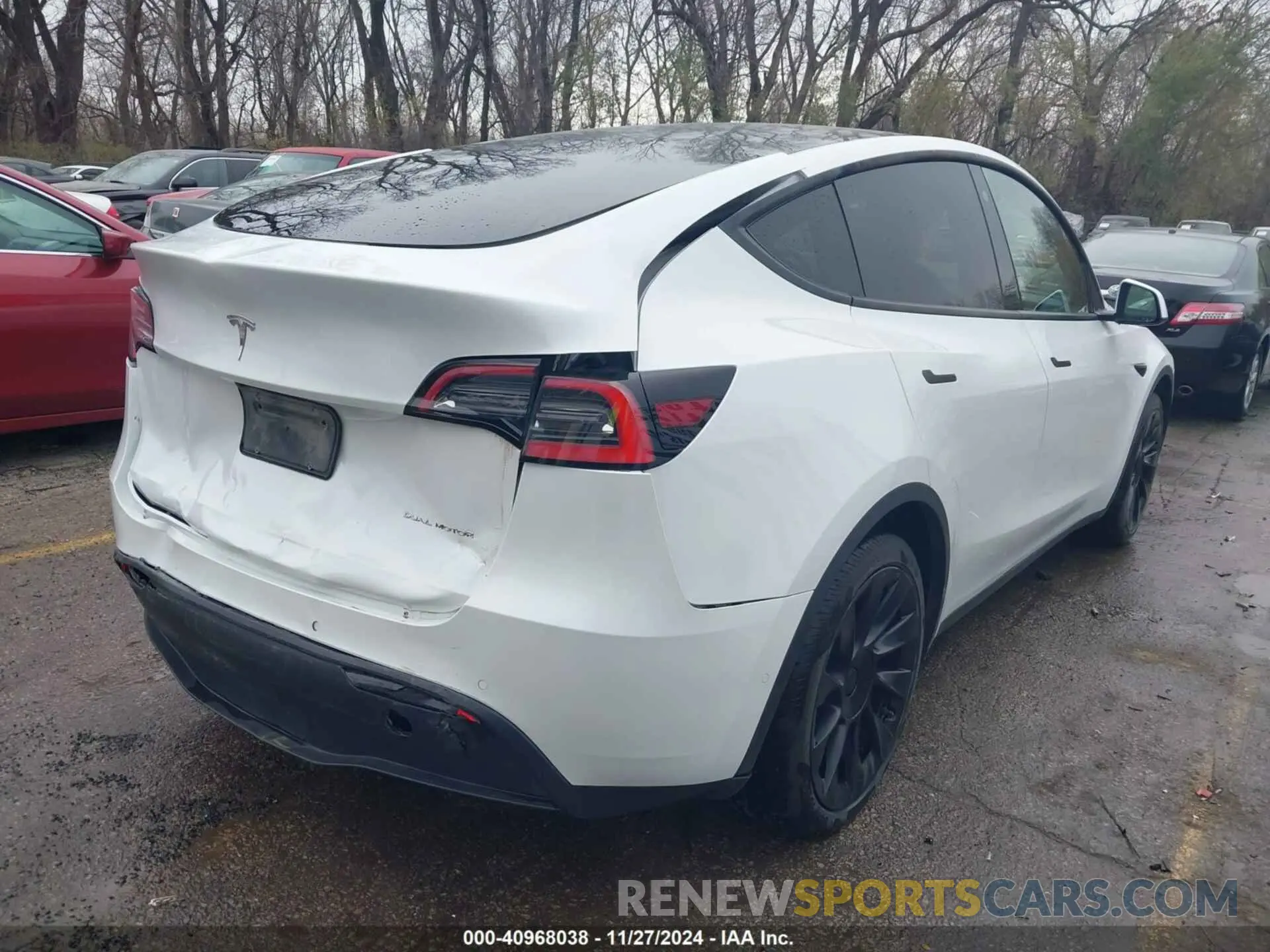 4 fotografías del automóvil dañado 5YJYGDEE8MF100378 TESLA MODEL Y 2021