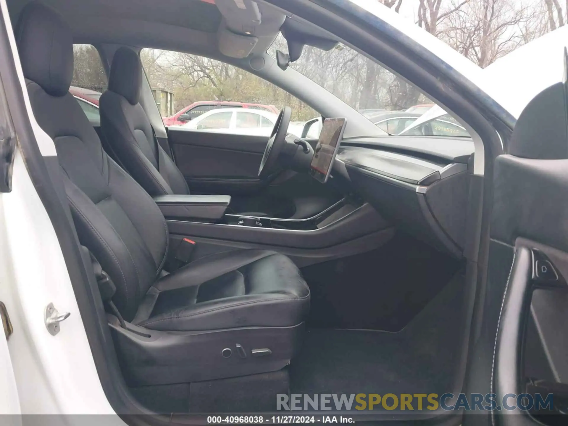 5 fotografías del automóvil dañado 5YJYGDEE8MF100378 TESLA MODEL Y 2021