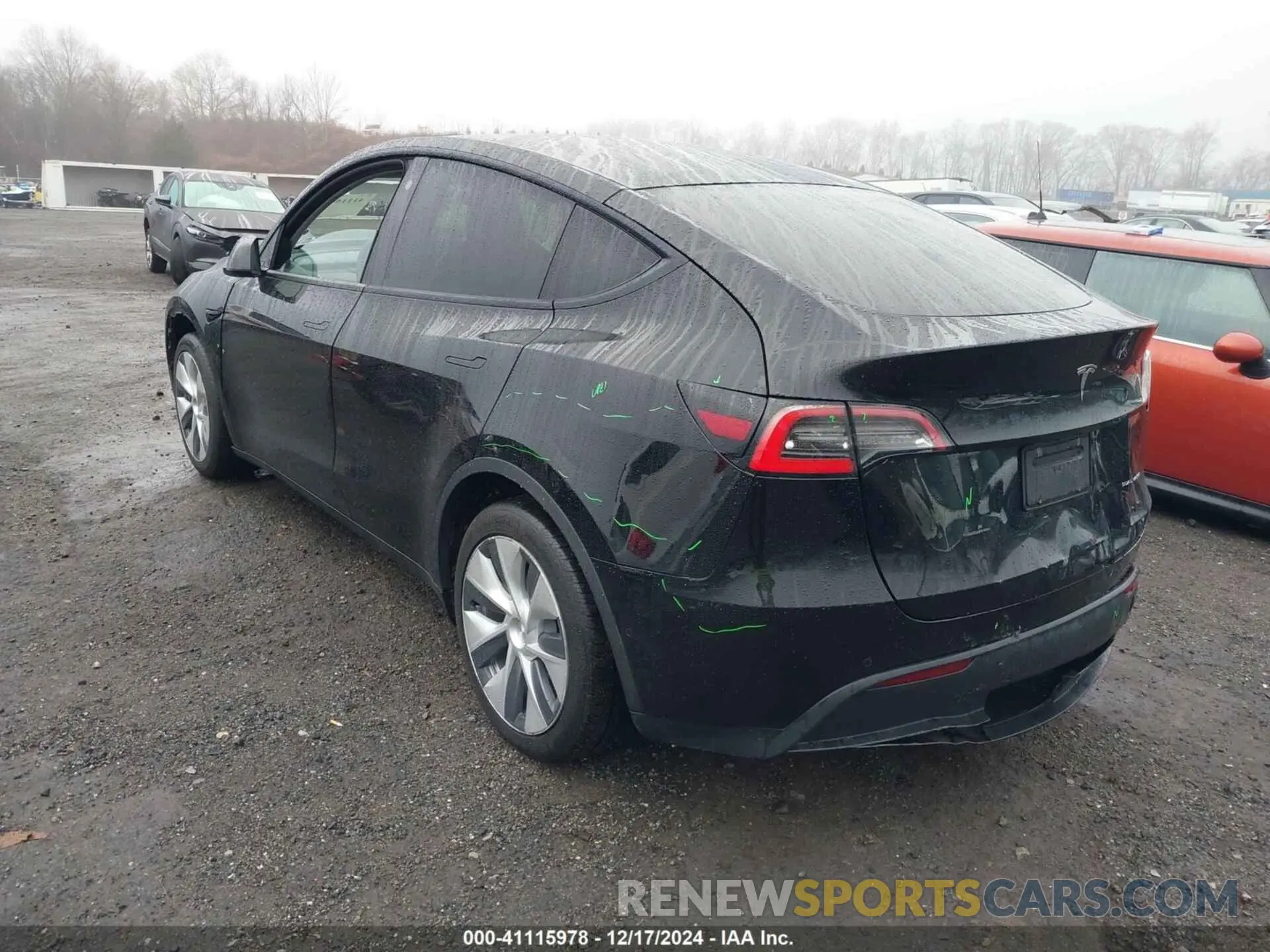 3 fotografías del automóvil dañado 5YJYGDEE8MF101028 TESLA MODEL Y 2021