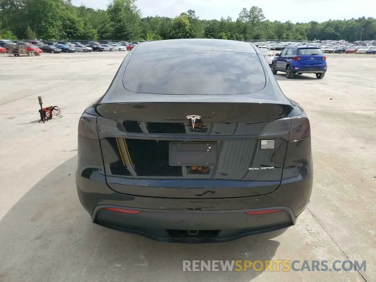 6 fotografías del automóvil dañado 5YJYGDEE8MF120291 TESLA MODEL Y 2021