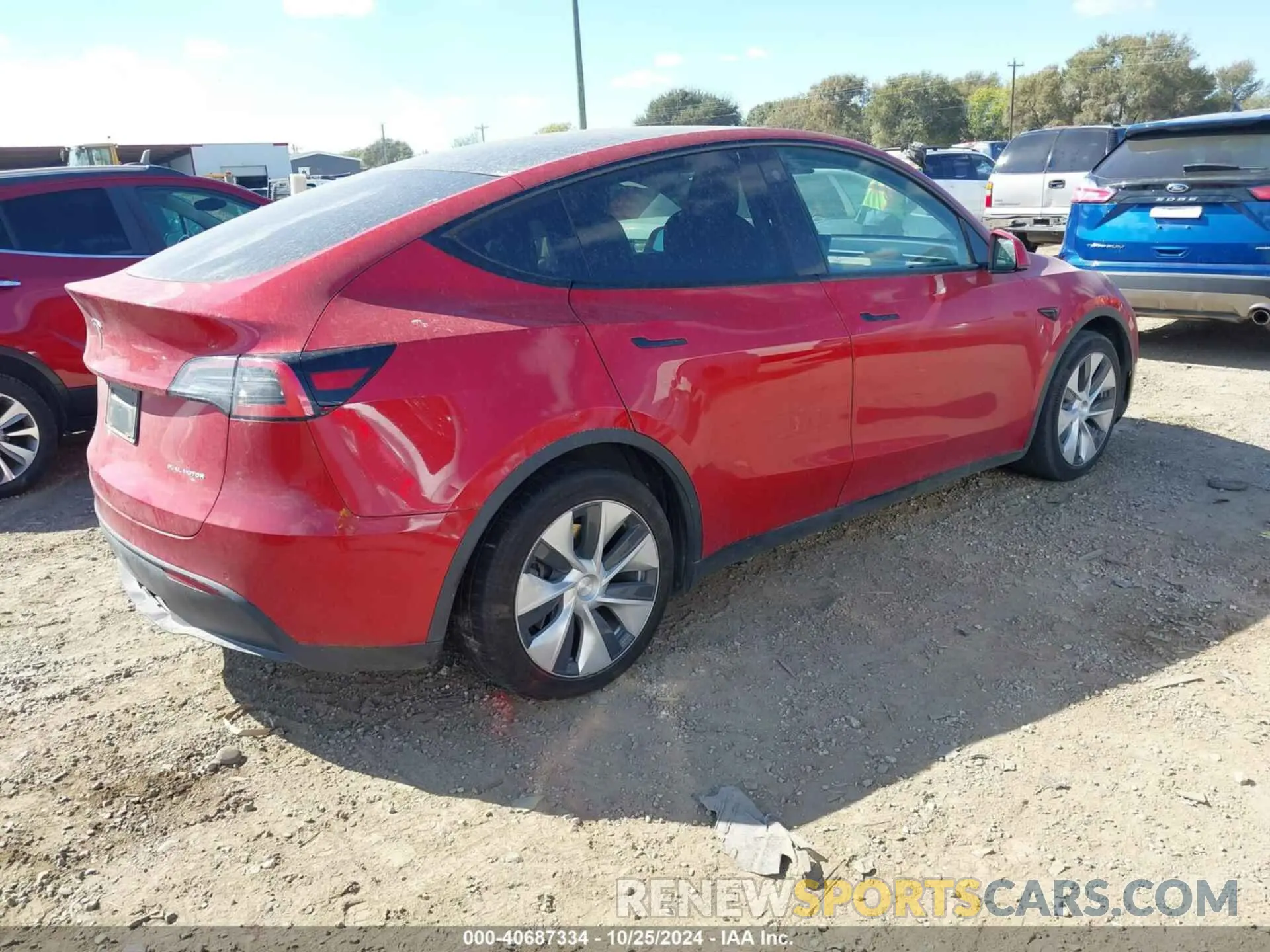 4 fotografías del automóvil dañado 5YJYGDEE8MF140458 TESLA MODEL Y 2021