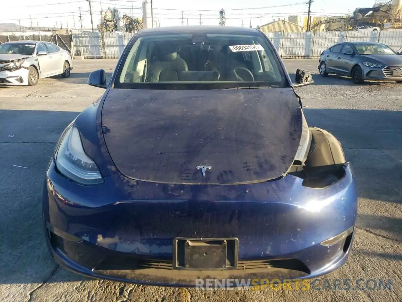5 fotografías del automóvil dañado 5YJYGDEE8MF148849 TESLA MODEL Y 2021