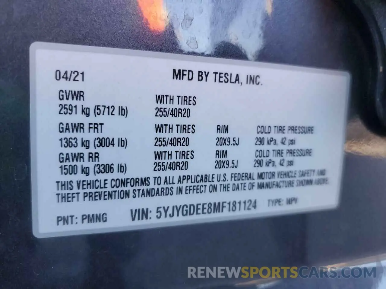 12 fotografías del automóvil dañado 5YJYGDEE8MF181124 TESLA MODEL Y 2021