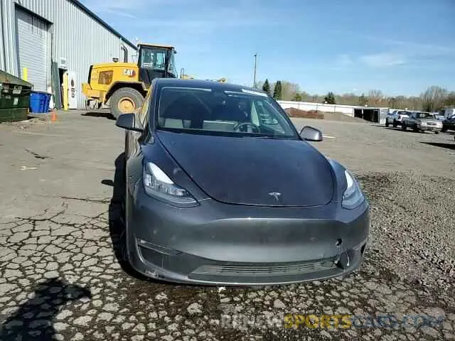 11 fotografías del automóvil dañado 5YJYGDEE8MF217460 TESLA MODEL Y 2021