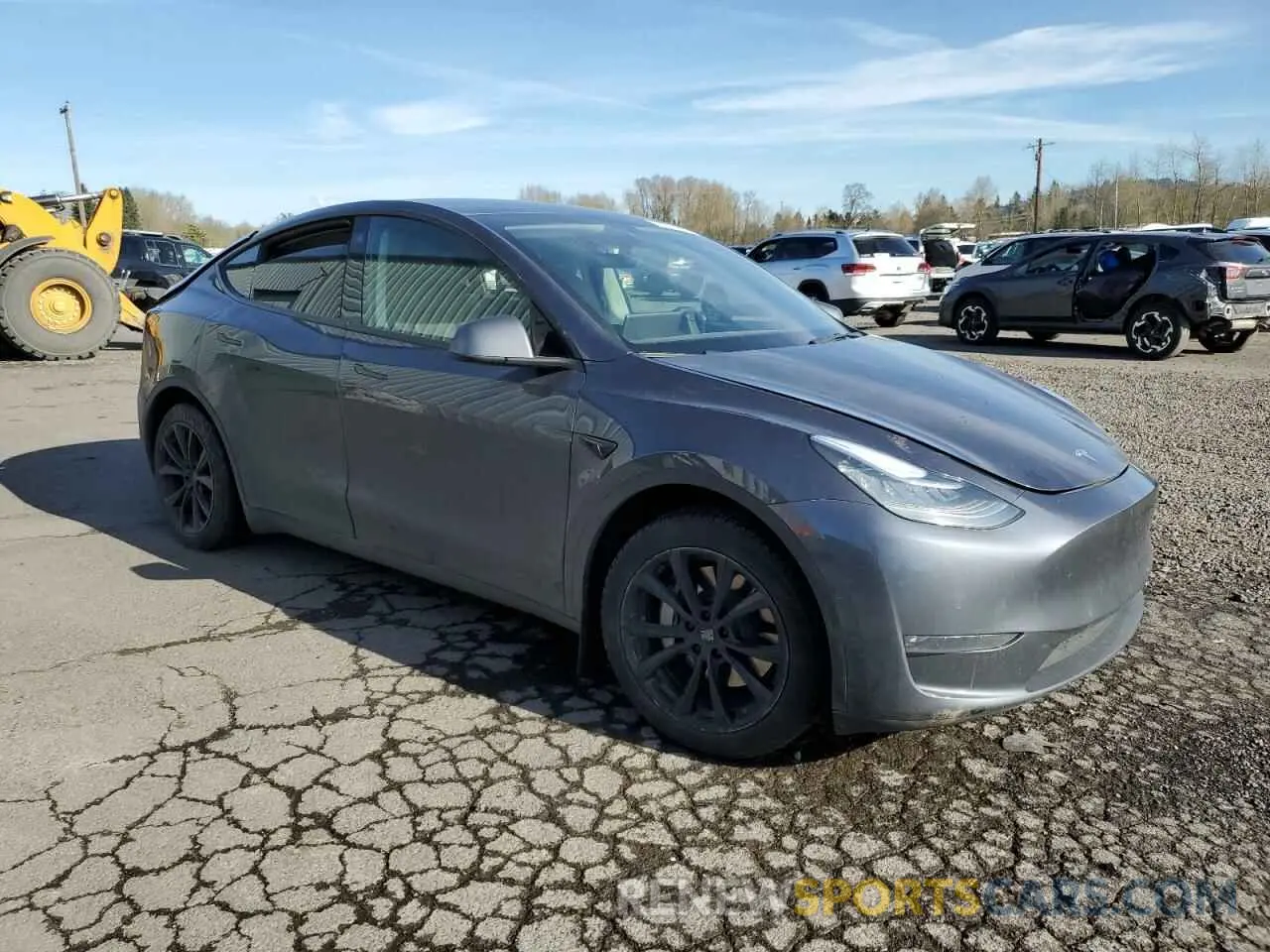 4 fotografías del automóvil dañado 5YJYGDEE8MF217460 TESLA MODEL Y 2021