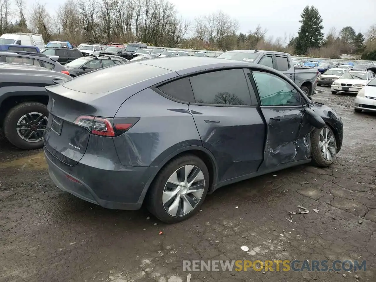 3 fotografías del automóvil dañado 5YJYGDEE8MF241886 TESLA MODEL Y 2021