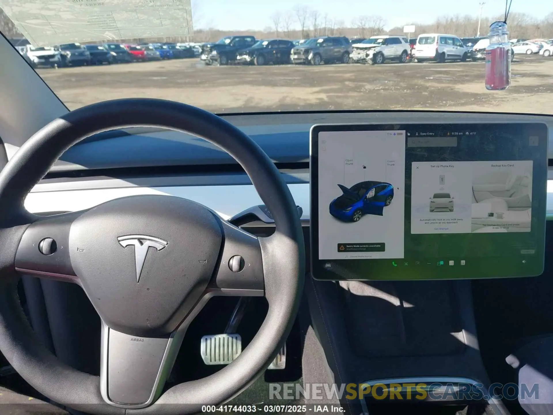 18 fotografías del automóvil dañado 5YJYGDEE8MF293230 TESLA MODEL Y 2021