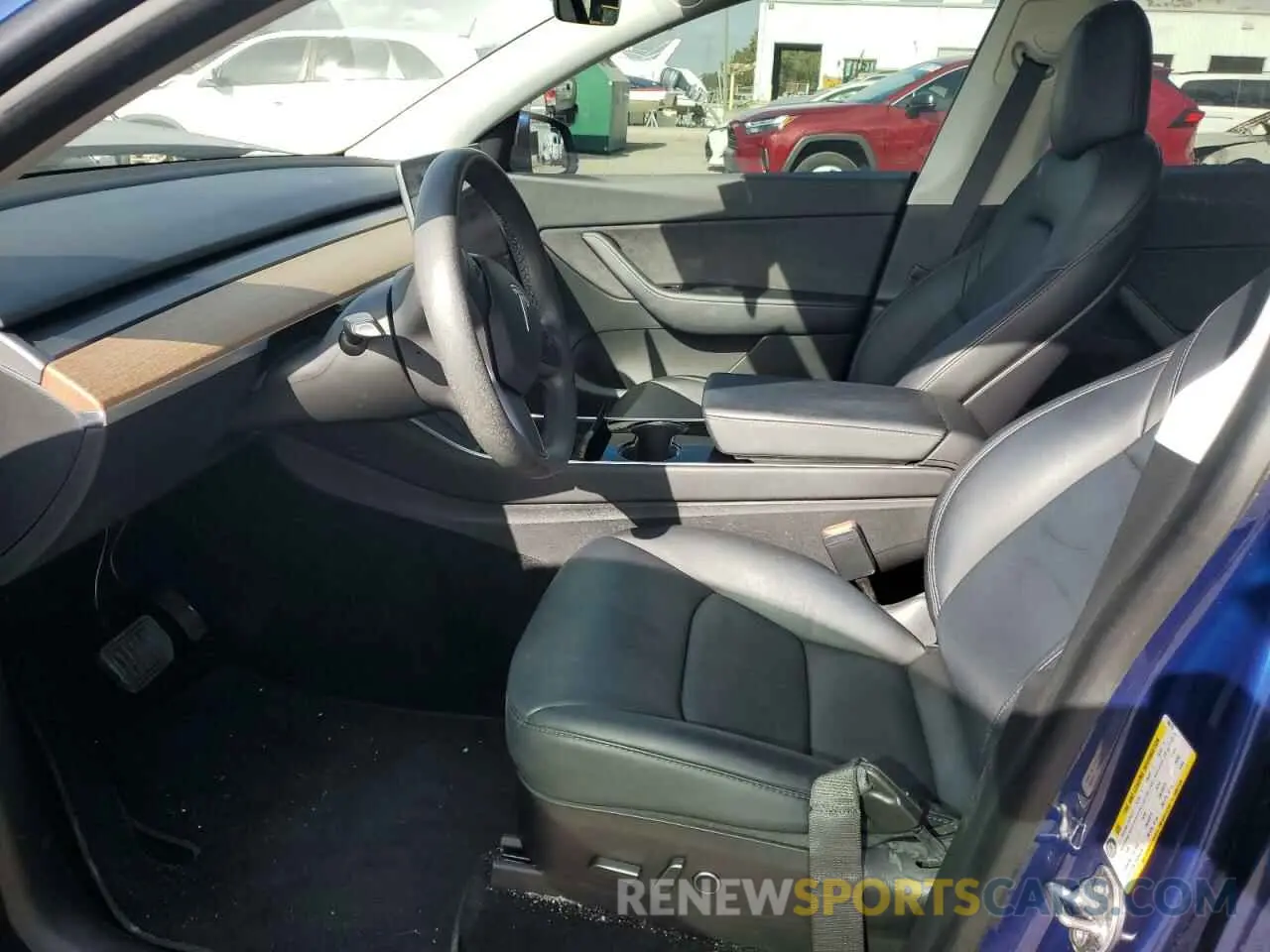 7 fotografías del automóvil dañado 5YJYGDEE9MF066757 TESLA MODEL Y 2021
