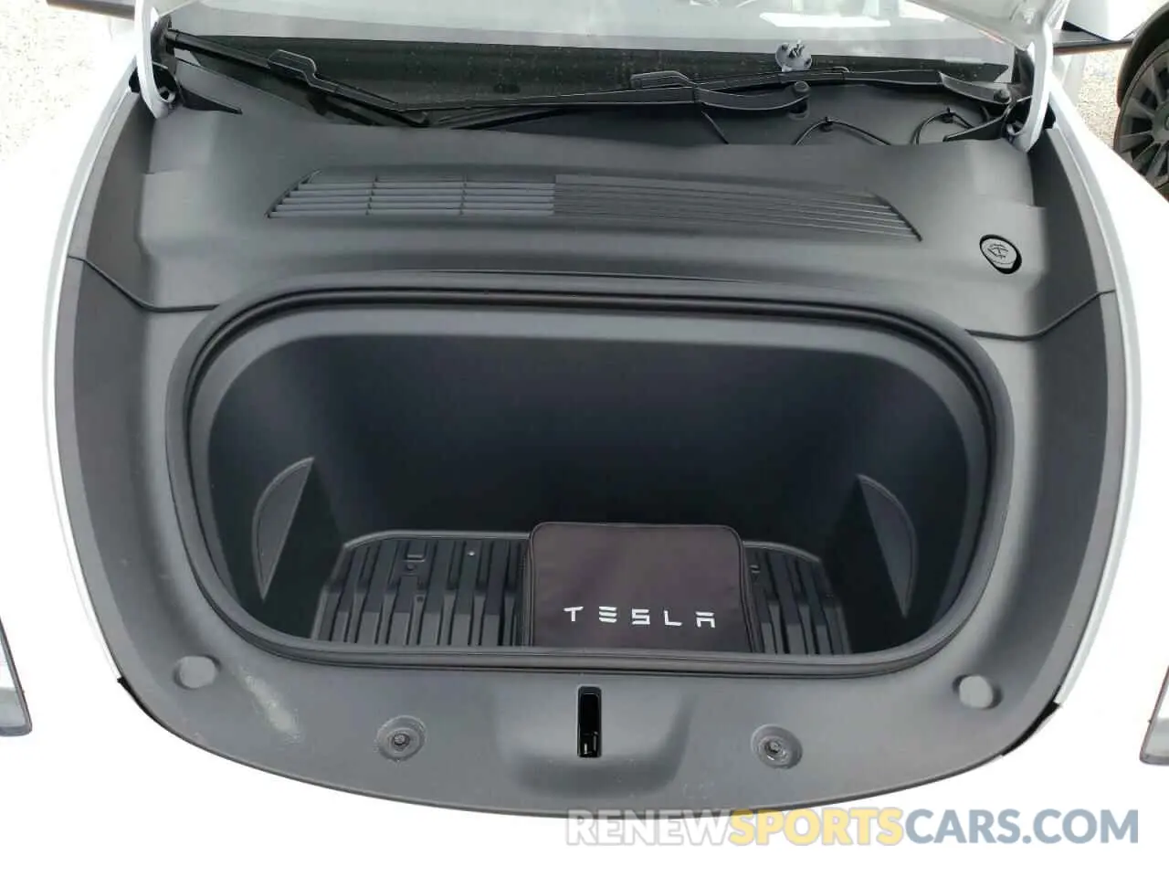 7 fotografías del automóvil dañado 5YJYGDEE9MF069223 TESLA MODEL Y 2021