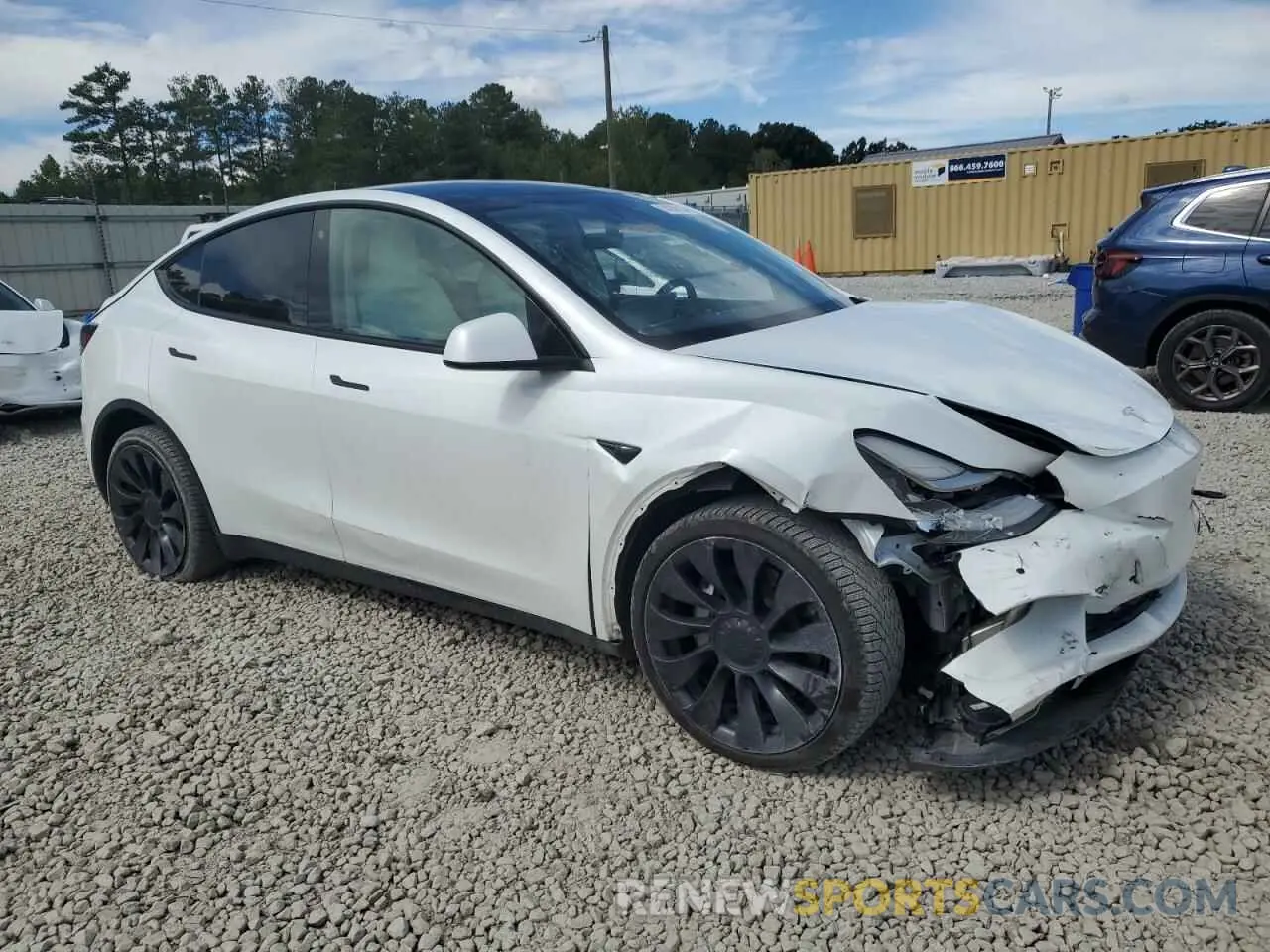 4 fotografías del automóvil dañado 5YJYGDEE9MF085549 TESLA MODEL Y 2021