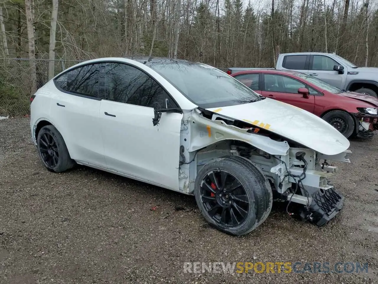 4 fotografías del automóvil dañado 5YJYGDEE9MF086572 TESLA MODEL Y 2021