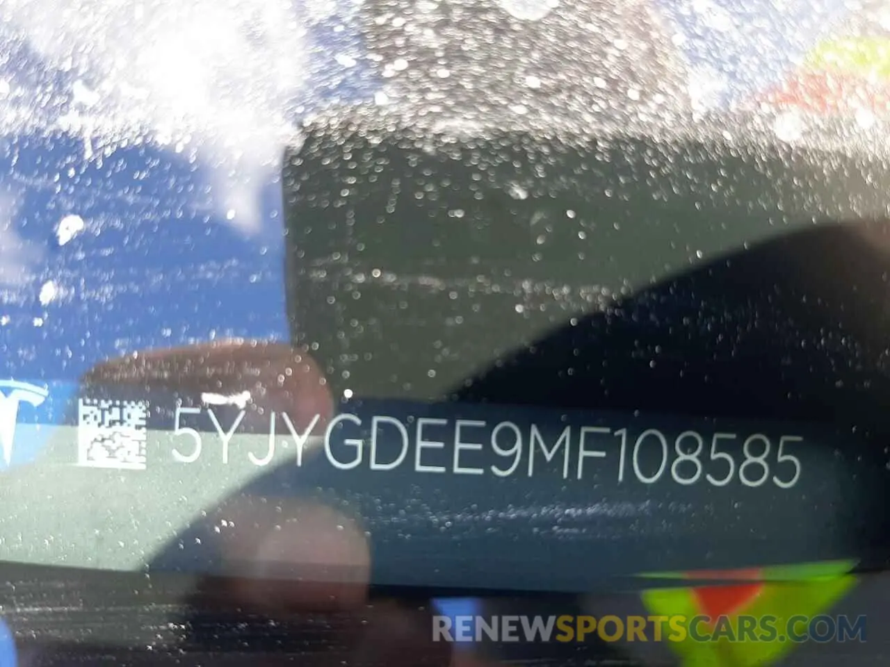 10 fotografías del automóvil dañado 5YJYGDEE9MF108585 TESLA MODEL Y 2021