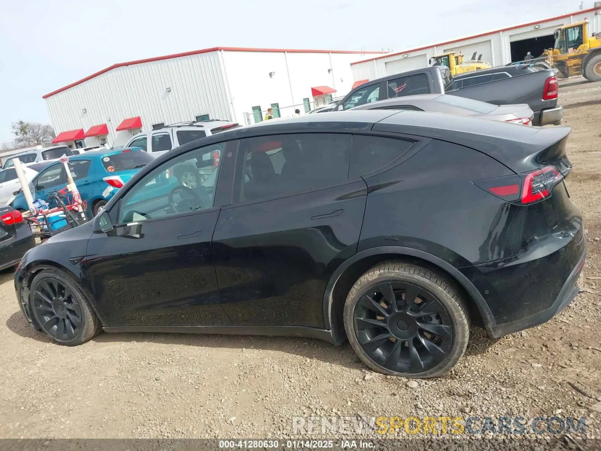 15 fotografías del automóvil dañado 5YJYGDEE9MF111843 TESLA MODEL Y 2021