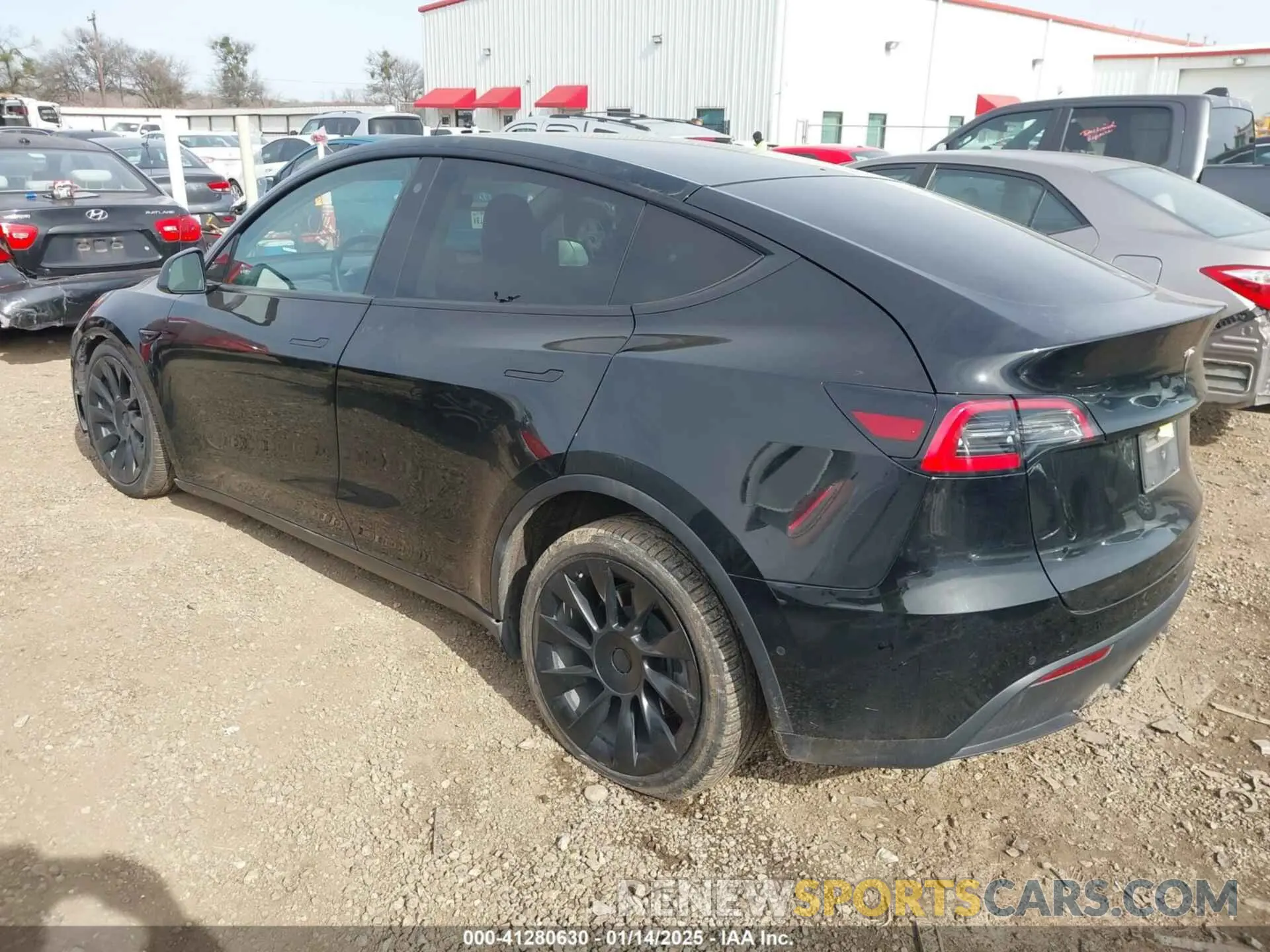 3 fotografías del automóvil dañado 5YJYGDEE9MF111843 TESLA MODEL Y 2021