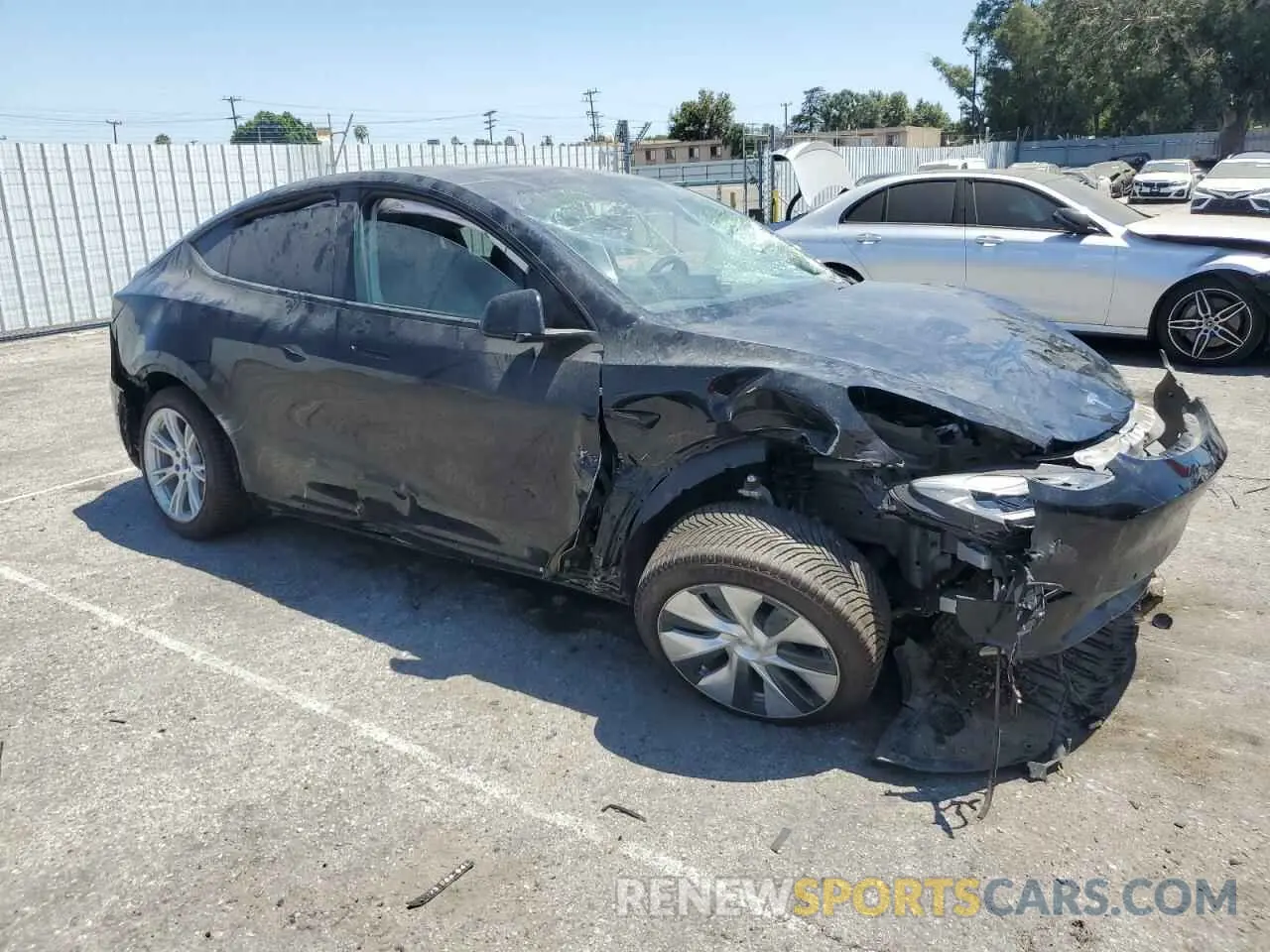 4 fotografías del automóvil dañado 5YJYGDEE9MF148472 TESLA MODEL Y 2021