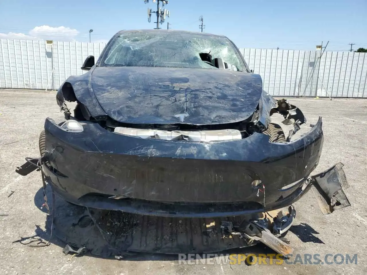 5 fotografías del automóvil dañado 5YJYGDEE9MF148472 TESLA MODEL Y 2021