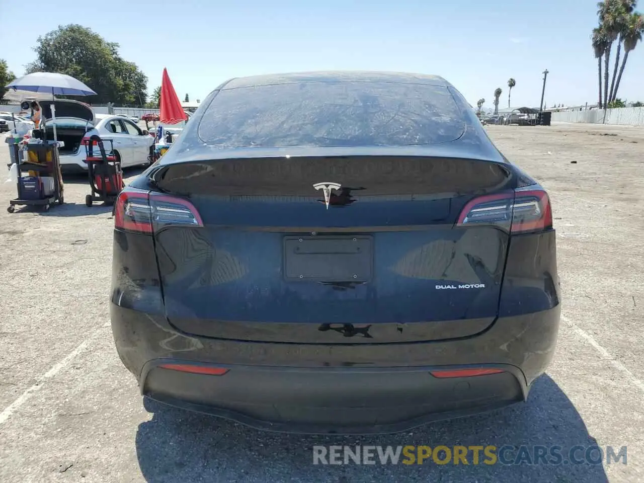 6 fotografías del automóvil dañado 5YJYGDEE9MF148472 TESLA MODEL Y 2021