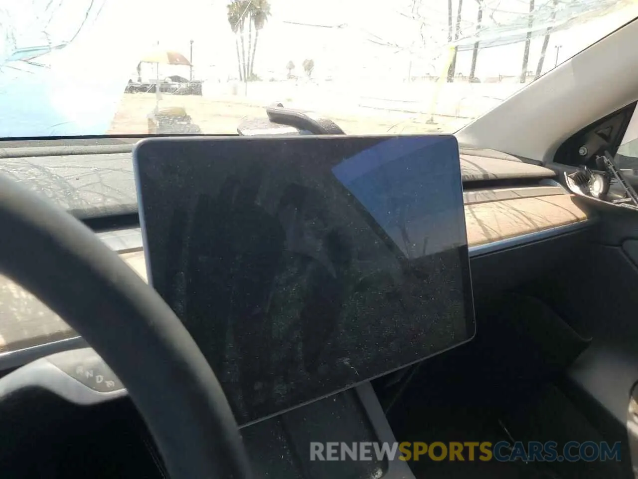 9 fotografías del automóvil dañado 5YJYGDEE9MF148472 TESLA MODEL Y 2021