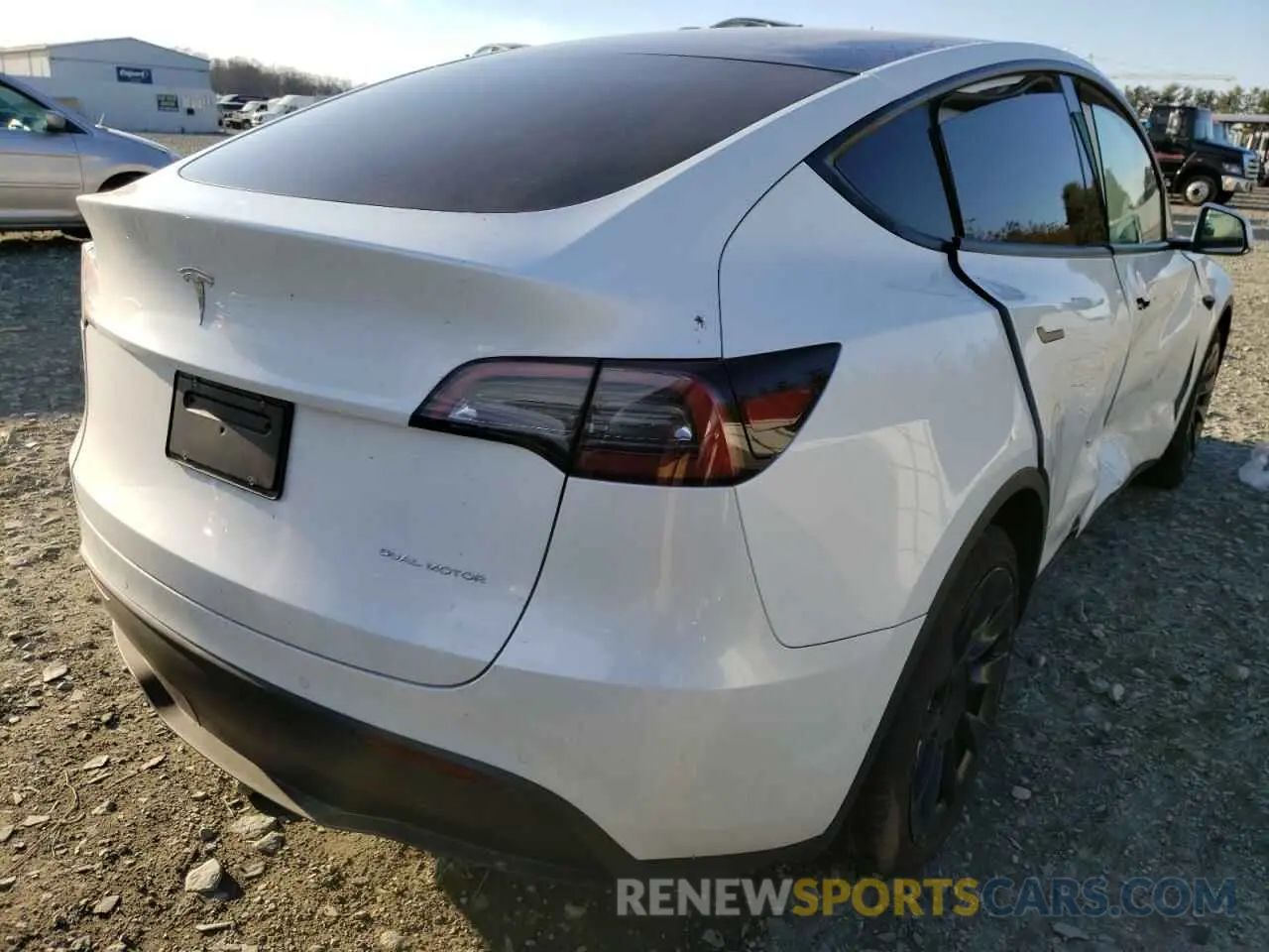 4 fotografías del automóvil dañado 5YJYGDEE9MF208301 TESLA MODEL Y 2021